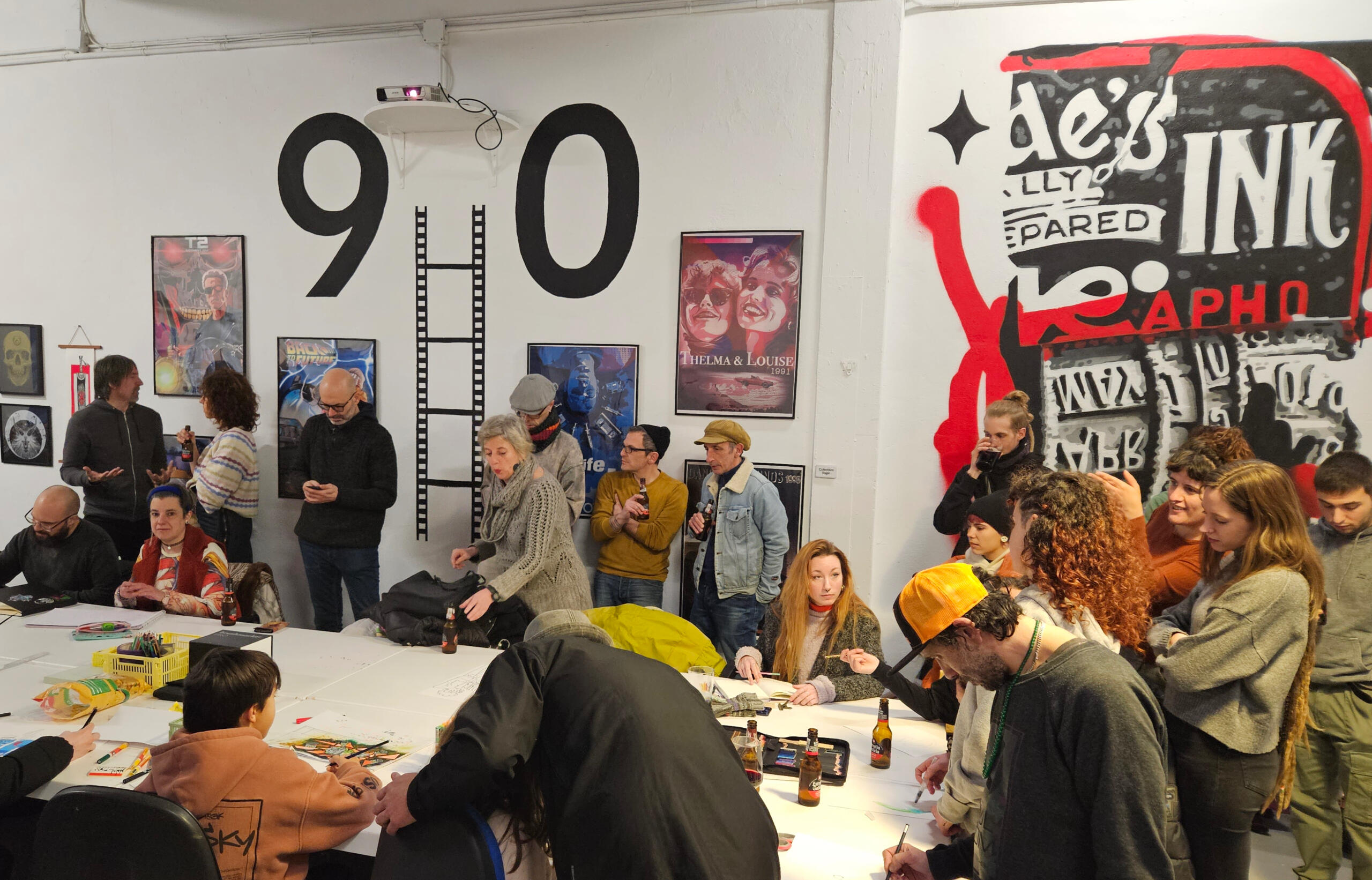 La inkieta 34 abre sus puertas en 2023 en Arana 34 en el corazón del barrio. Surge de la iniciativa de Spok y Okre, para hacer unas asoiación colectiva que ofrezca la oportunidad a la comunidad para experimentar, aprender y divertirse haciendo arte.